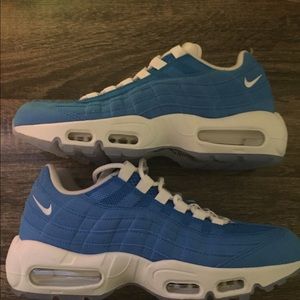 Women’s Nike Air Max 95 id